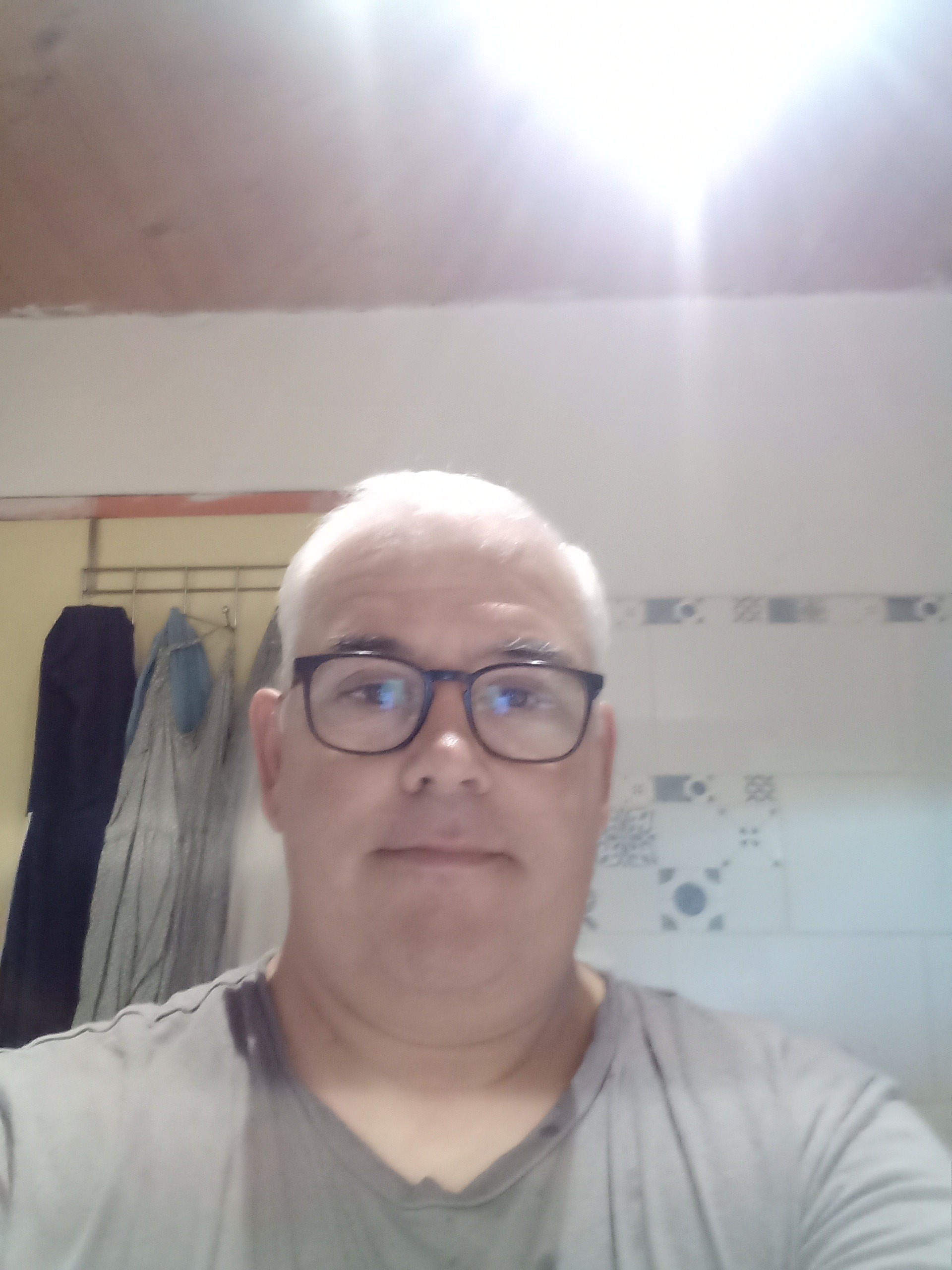 Marc-alain - Ancy-le-Franc - Yonne | Rencontre libertine
